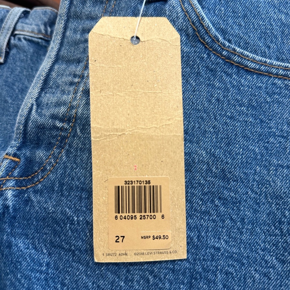 Levi’s 501 Original Medium Blue Mid Rise Denim Shorts - Picture 5 of 9
